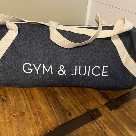 Private Party Gym & Juice Duffle Bag - Picture 4 of 4